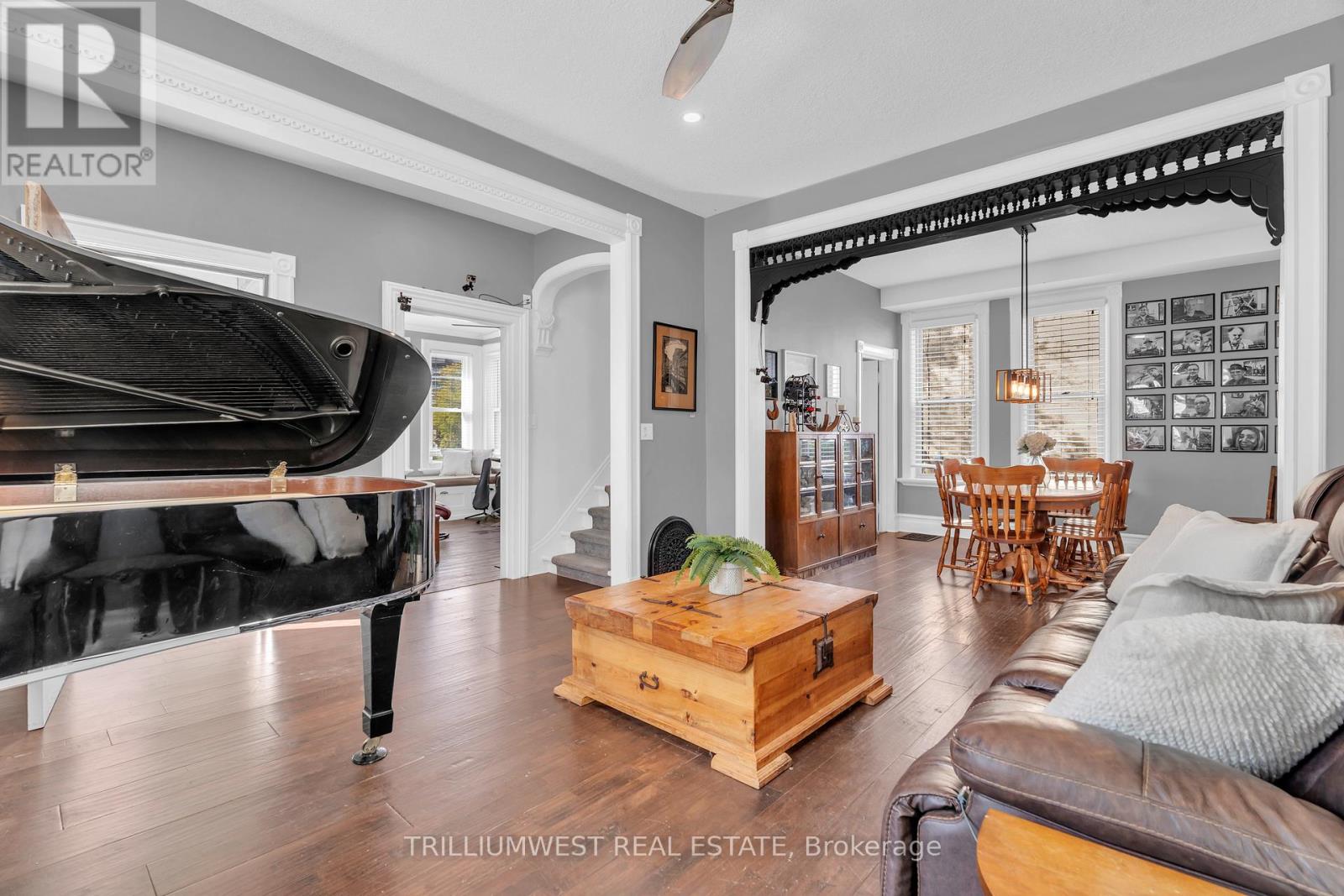 210 Lancaster Street E, Kitchener, Ontario  N2H 1N6 - Photo 8 - X12454771