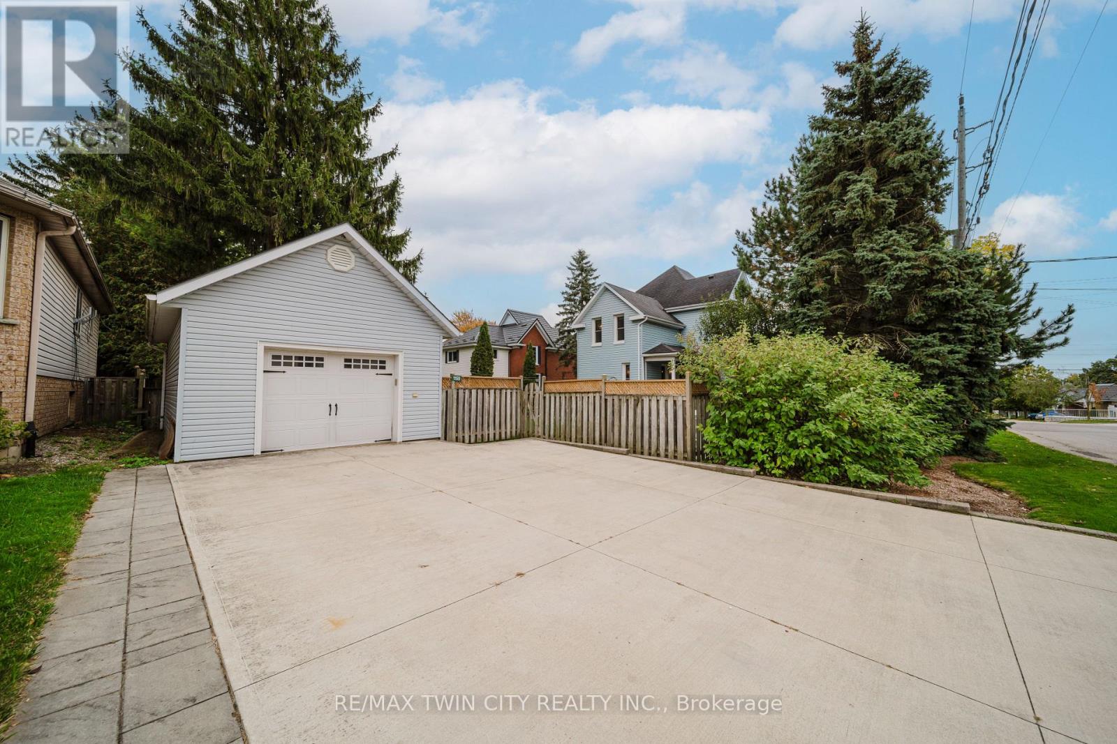 1159 Queens Bush Road, Wellesley, Ontario  N0B 2T0 - Photo 44 - X12454787