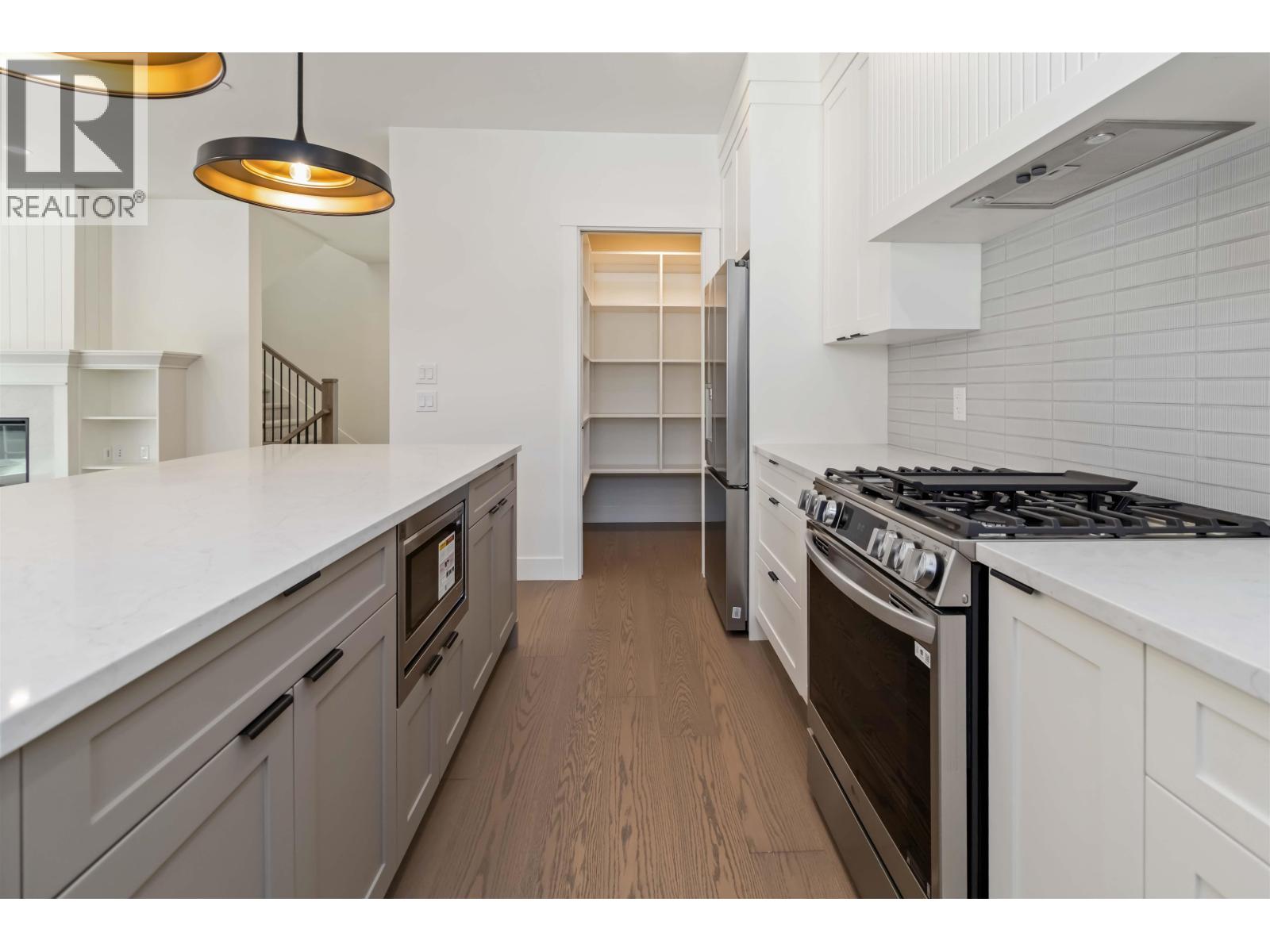 3611 St Thomas Street, Port Coquitlam, British Columbia  V3B 0V4 - Photo 10 - R3057104