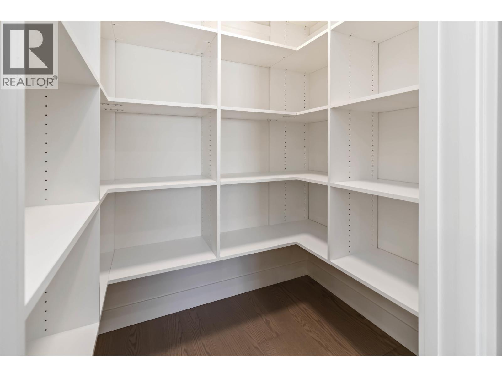 3611 St Thomas Street, Port Coquitlam, British Columbia  V3B 0V4 - Photo 11 - R3057104