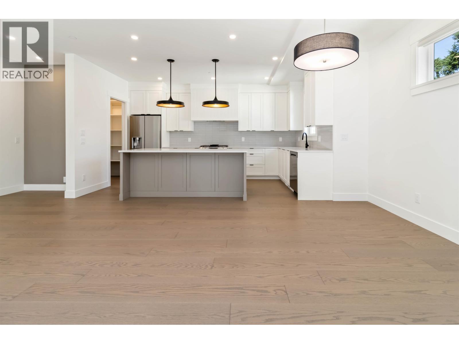 3611 St Thomas Street, Port Coquitlam, British Columbia  V3B 0V4 - Photo 12 - R3057104