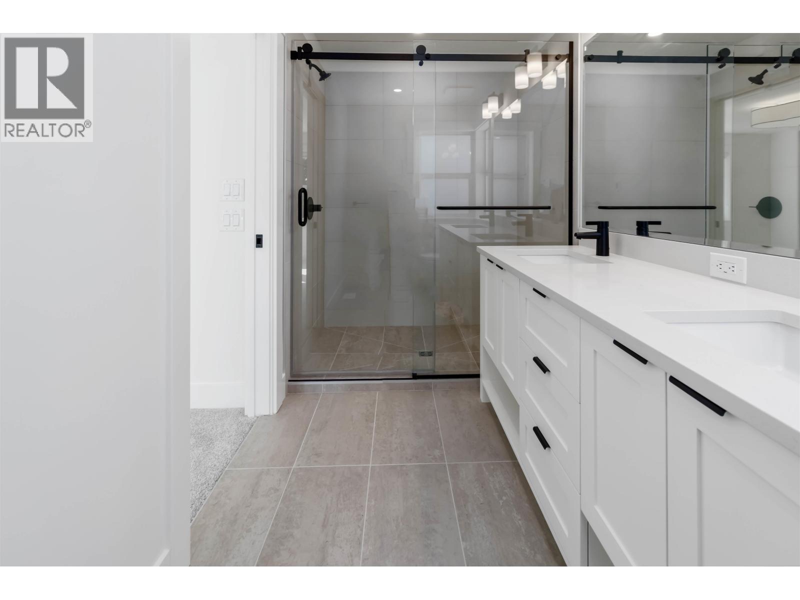 3611 St Thomas Street, Port Coquitlam, British Columbia  V3B 0V4 - Photo 28 - R3057104
