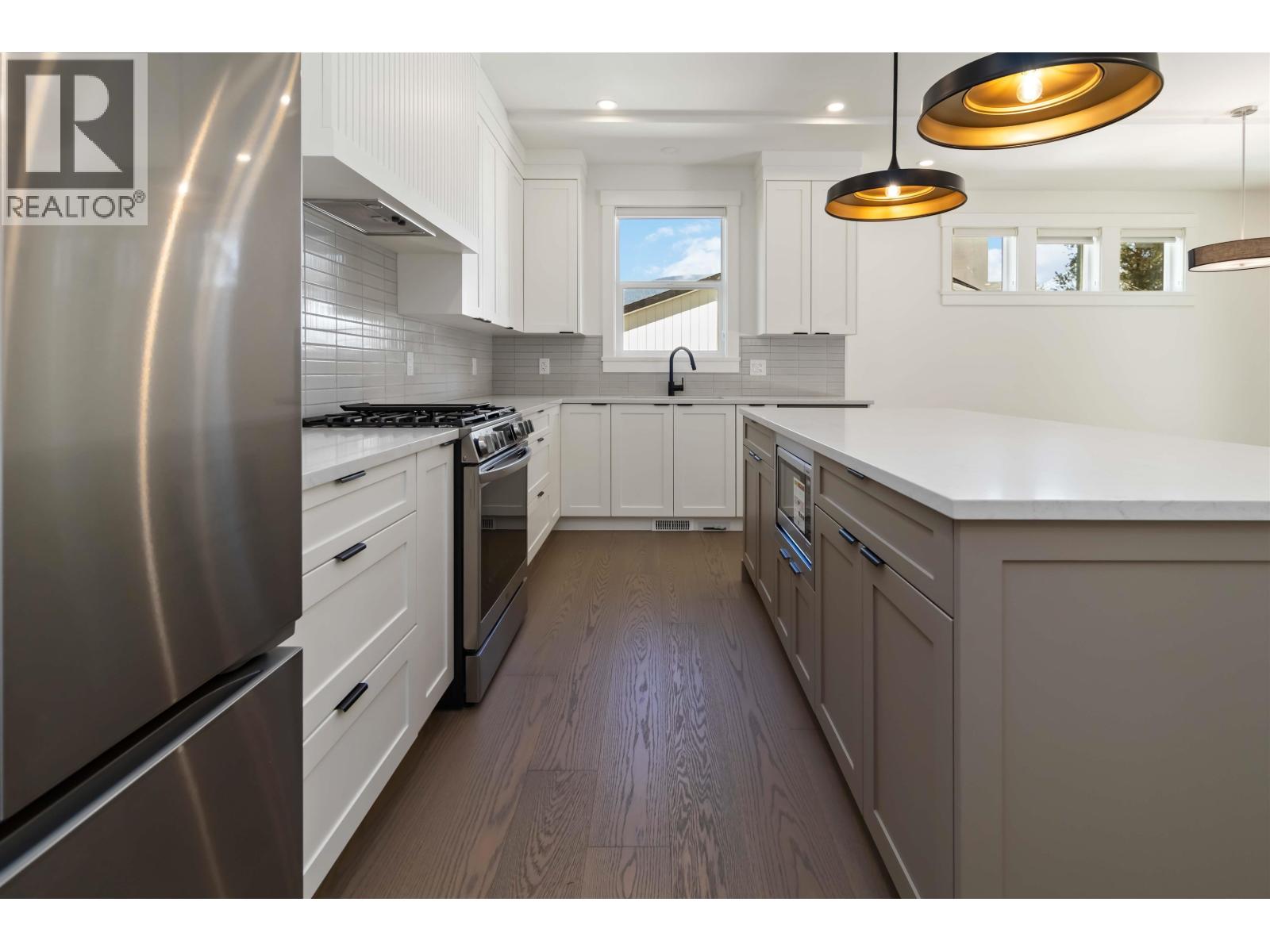3611 St Thomas Street, Port Coquitlam, British Columbia  V3B 0V4 - Photo 9 - R3057104