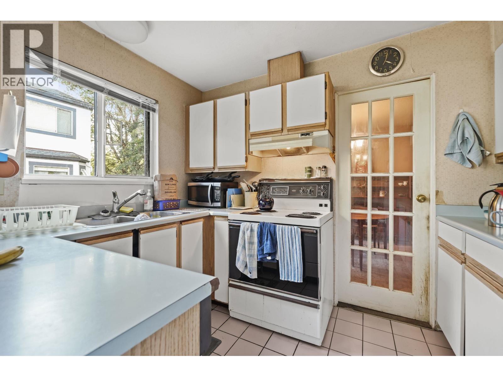 1621 Fell Avenue, North Vancouver, British Columbia  V7P 2K5 - Photo 12 - R3057110