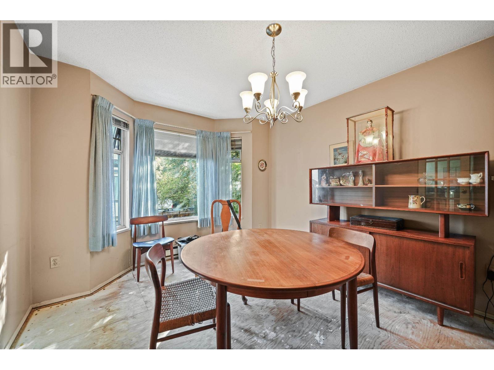 1621 Fell Avenue, North Vancouver, British Columbia  V7P 2K5 - Photo 8 - R3057110