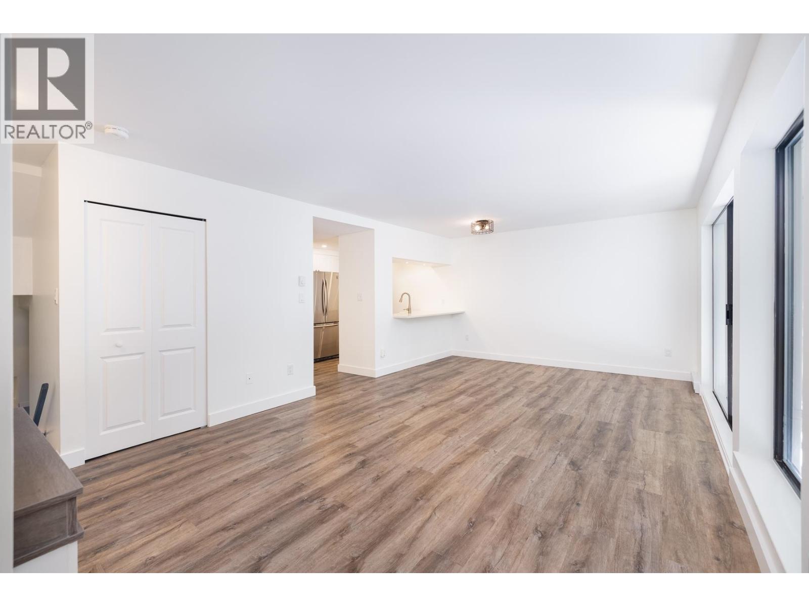 3182 Mountain Highway, North Vancouver, British Columbia  V7K 2H5 - Photo 17 - R3057127
