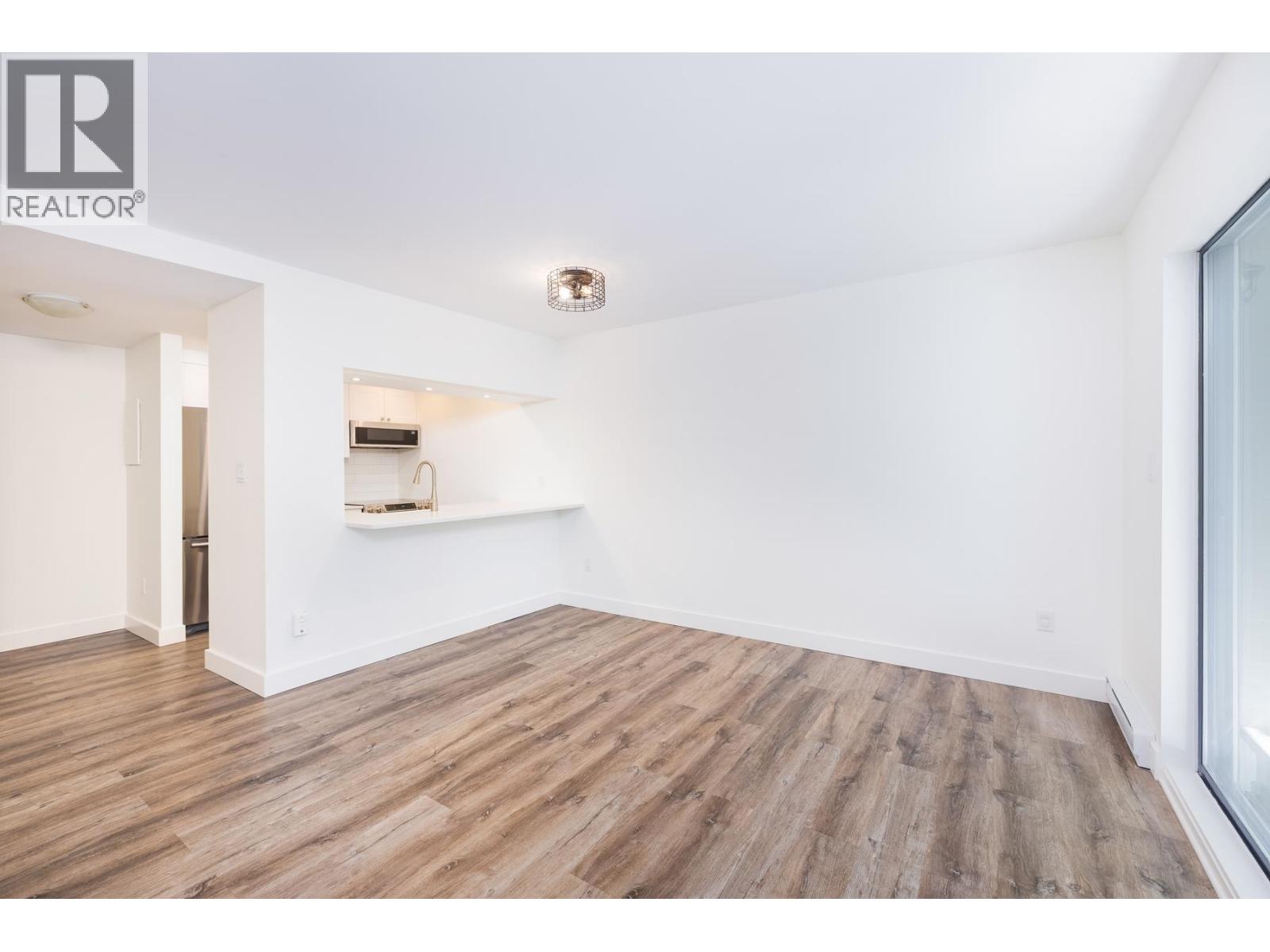 3182 Mountain Highway, North Vancouver, British Columbia  V7K 2H5 - Photo 18 - R3057127