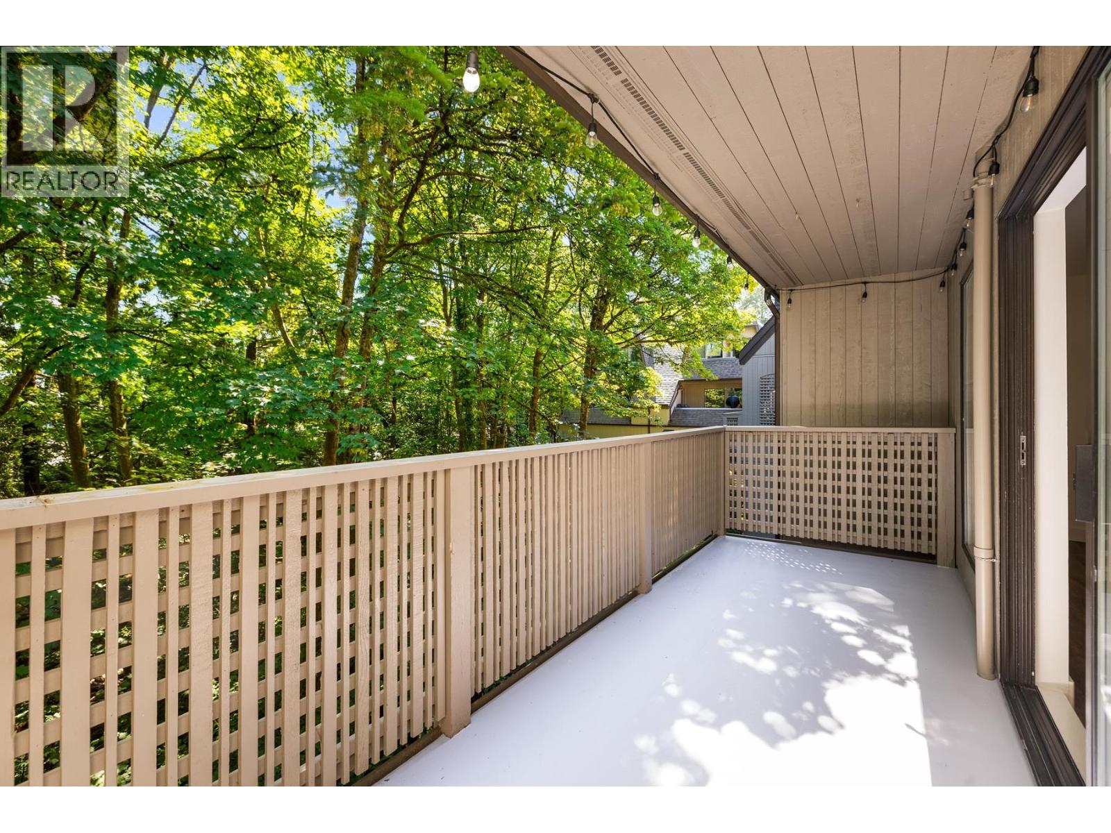 3182 Mountain Highway, North Vancouver, British Columbia  V7K 2H5 - Photo 25 - R3057127