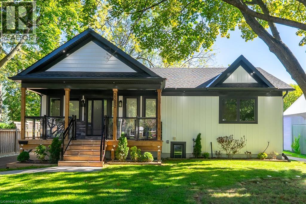 2282 Fairleigh Place, Burlington, Ontario  L7R 1G7 - Photo 2 - 40777627