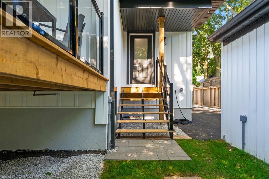 2282 Fairleigh Place, Burlington, Ontario  L7R 1G7 - Photo 28 - 40777627