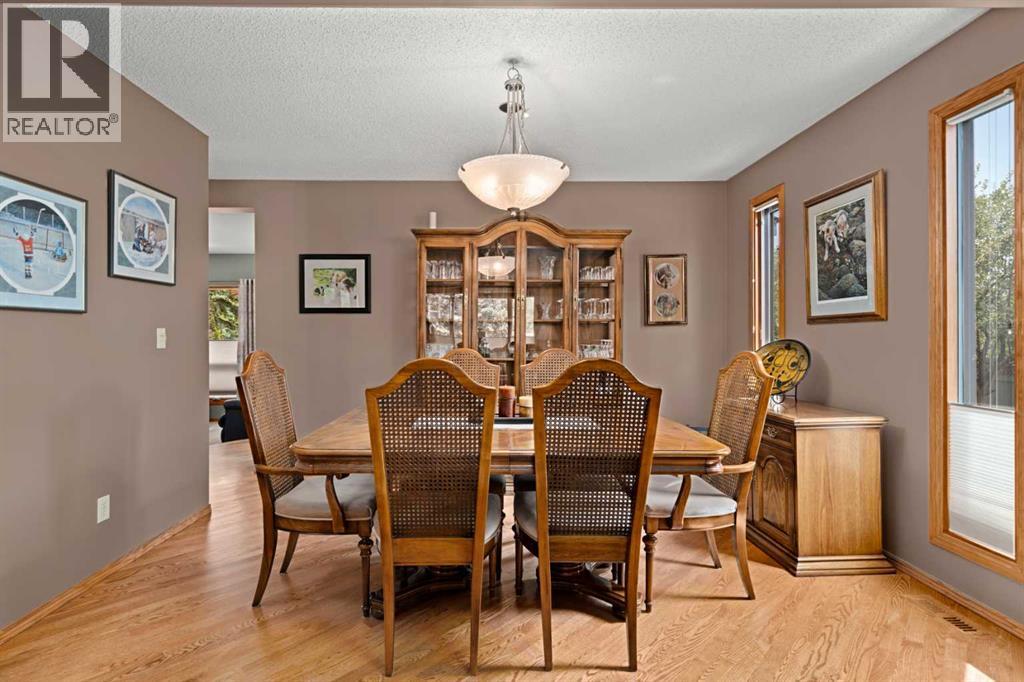 203 Ranch Estates Road Nw, Calgary, Alberta  T2G 2B9 - Photo 5 - A2250519