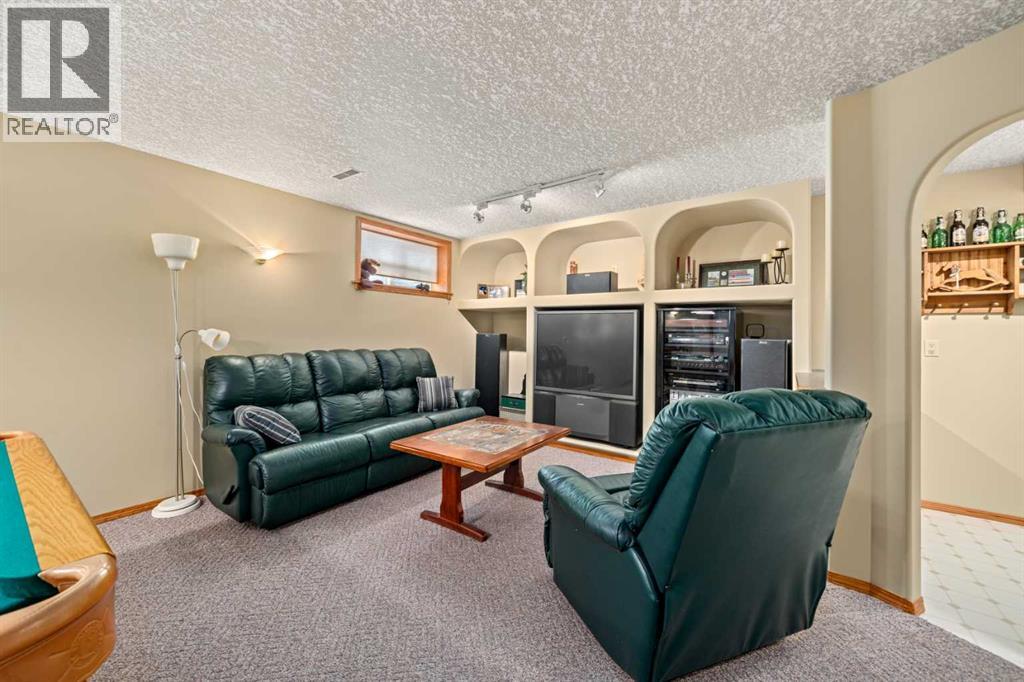 203 Ranch Estates Road Nw, Calgary, Alberta  T2G 2B9 - Photo 25 - A2250519