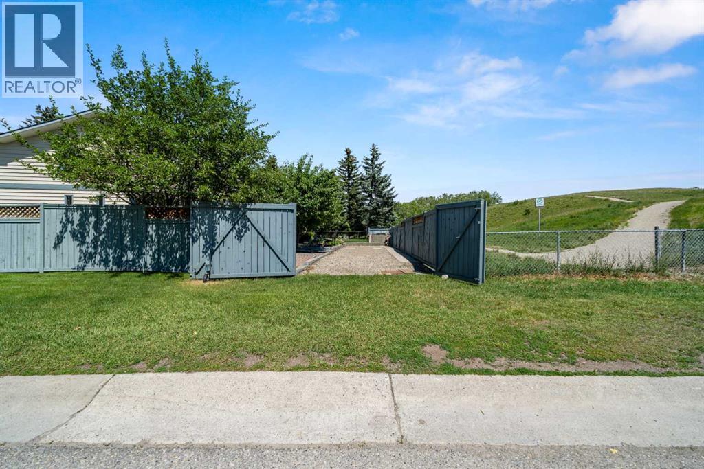203 Ranch Estates Road Nw, Calgary, Alberta  T2G 2B9 - Photo 30 - A2250519