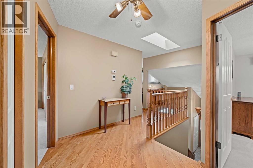 203 Ranch Estates Road Nw, Calgary, Alberta  T2G 2B9 - Photo 12 - A2250519