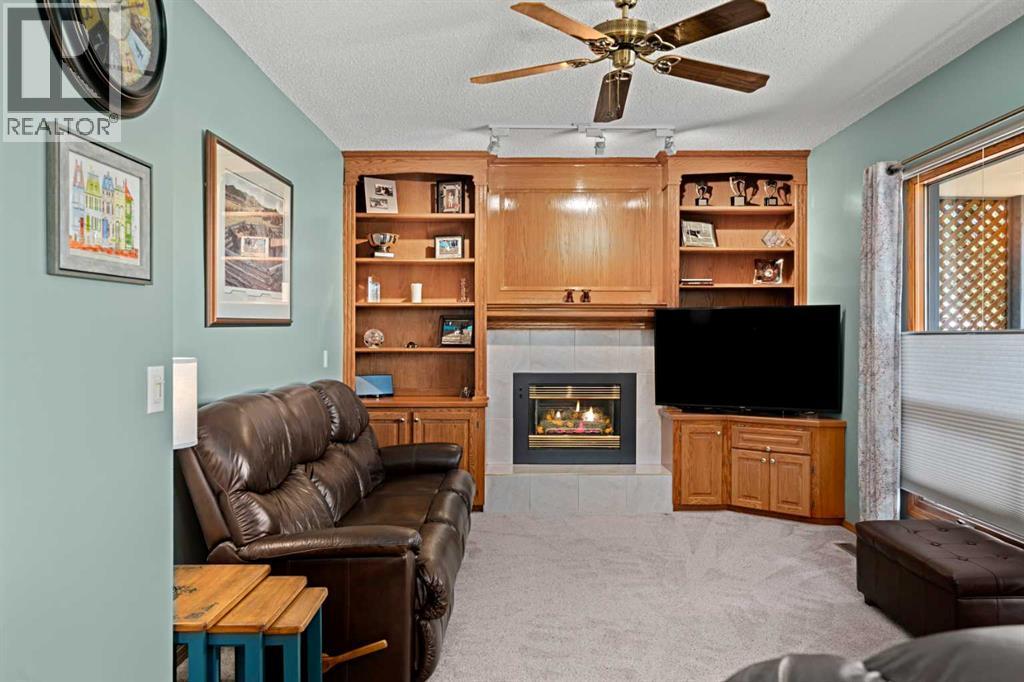 203 Ranch Estates Road Nw, Calgary, Alberta  T2G 2B9 - Photo 6 - A2250519