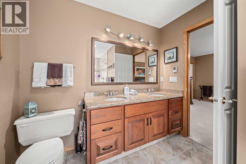 203 Ranch Estates Road Nw, Calgary, Alberta  T2G 2B9 - Photo 17 - A2250519