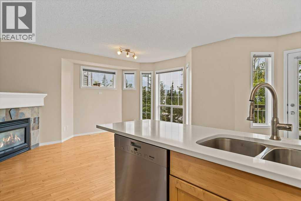 3, 819 Wilson Way, Canmore, Alberta  T1W 2Y8 - Photo 10 - A2255405