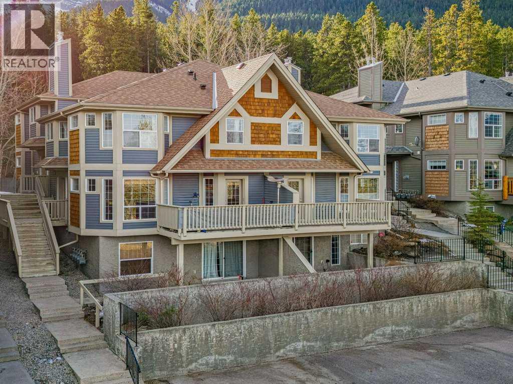 3, 819 Wilson Way, Canmore, Alberta  T1W 2Y8 - Photo 1 - A2255405