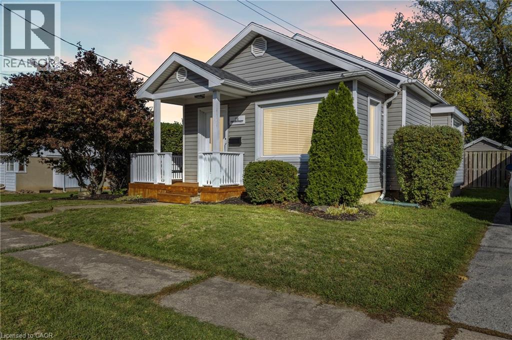 28 CHELSEA Street, St. Catharines, Ontario