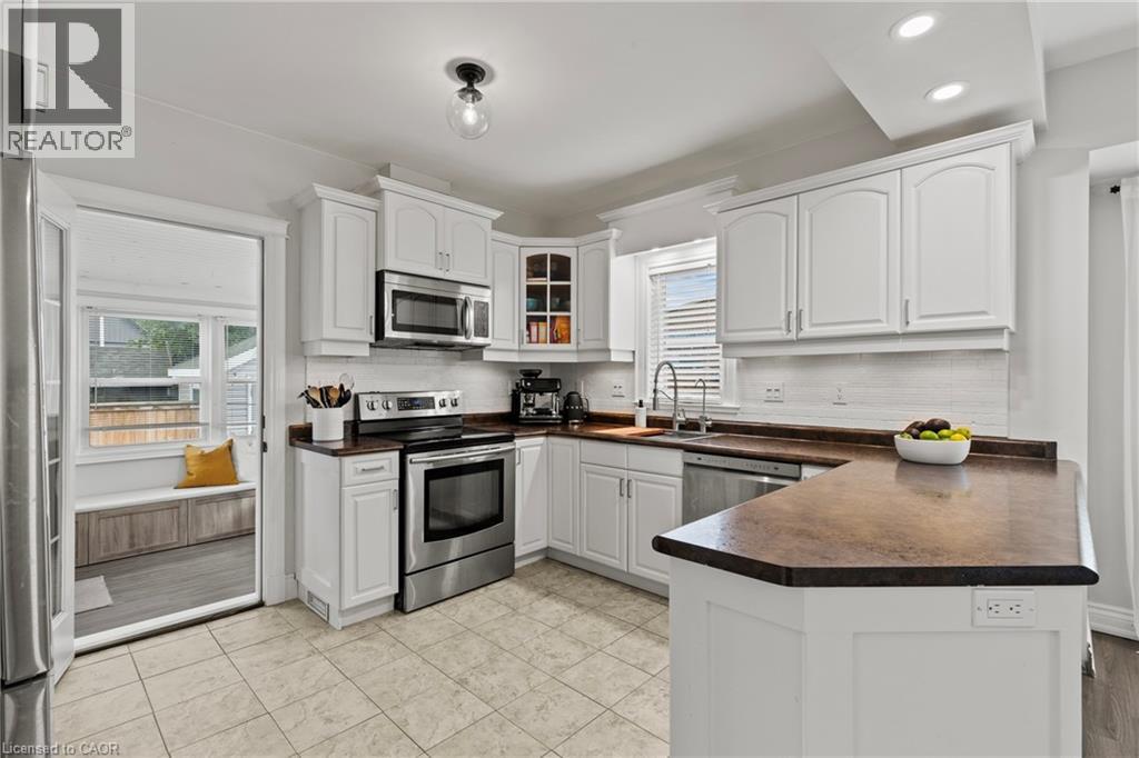 28 Chelsea Street, St. Catharines, Ontario  L2P 3B8 - Photo 15 - 40778000