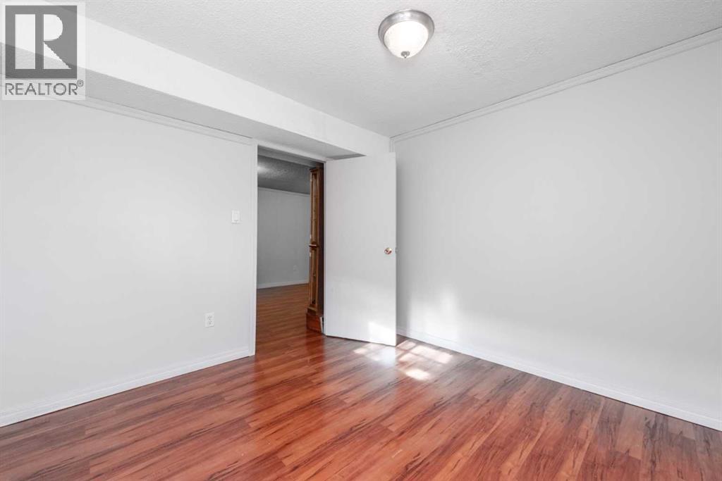 5308 Thornbriar Road Nw, Calgary, Alberta  T2K 2X6 - Photo 22 - A2261833