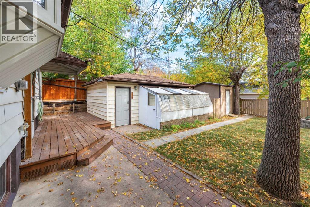 5308 Thornbriar Road Nw, Calgary, Alberta  T2K 2X6 - Photo 29 - A2261833