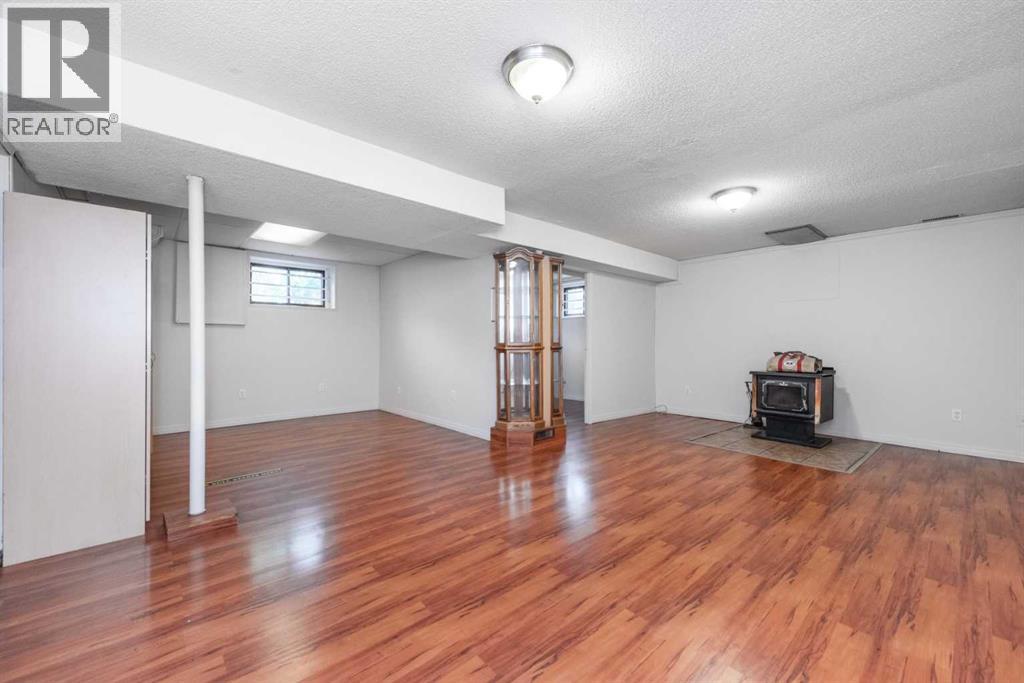 5308 Thornbriar Road Nw, Calgary, Alberta  T2K 2X6 - Photo 18 - A2261833