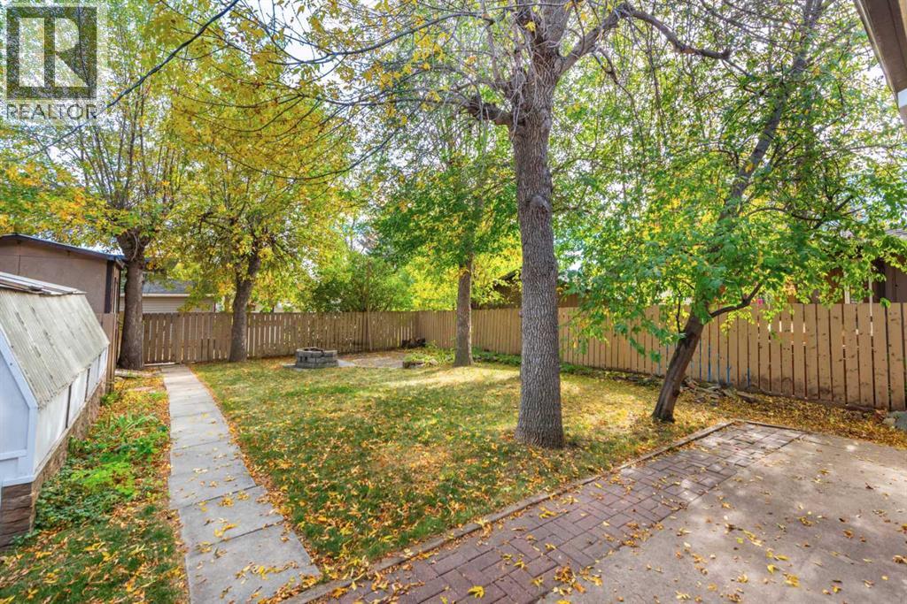 5308 Thornbriar Road Nw, Calgary, Alberta  T2K 2X6 - Photo 30 - A2261833