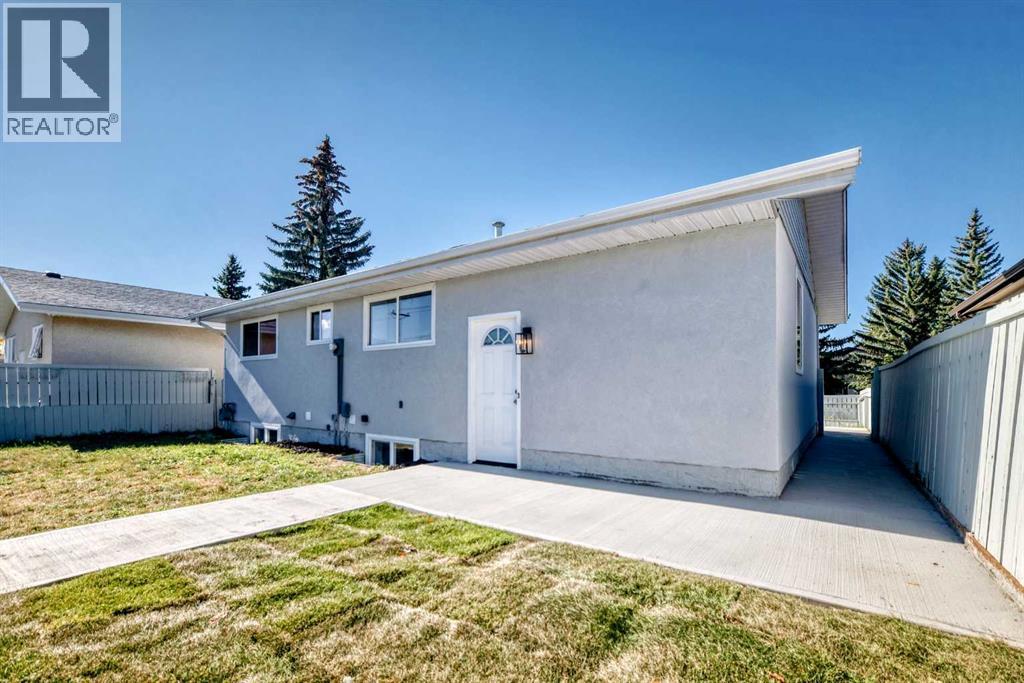 6082 Madigan Drive Ne, Calgary, Alberta  T2A 5B8 - Photo 42 - A2262498