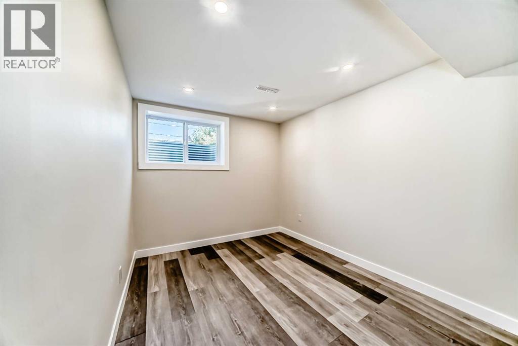 6082 Madigan Drive Ne, Calgary, Alberta  T2A 5B8 - Photo 38 - A2262498