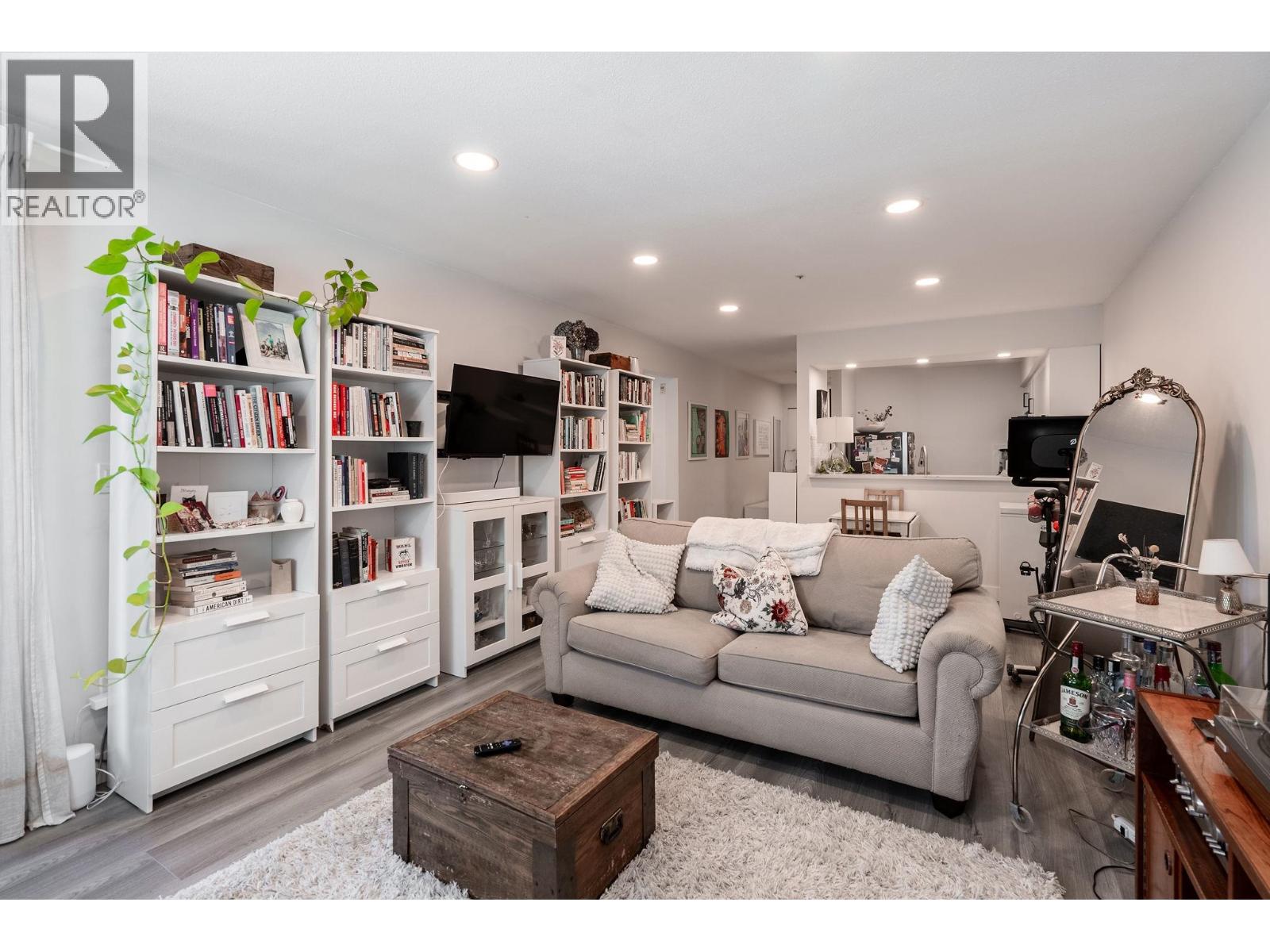203 1615 Frances Street, Vancouver, British Columbia  V5L 1Z3 - Photo 6 - R3051527