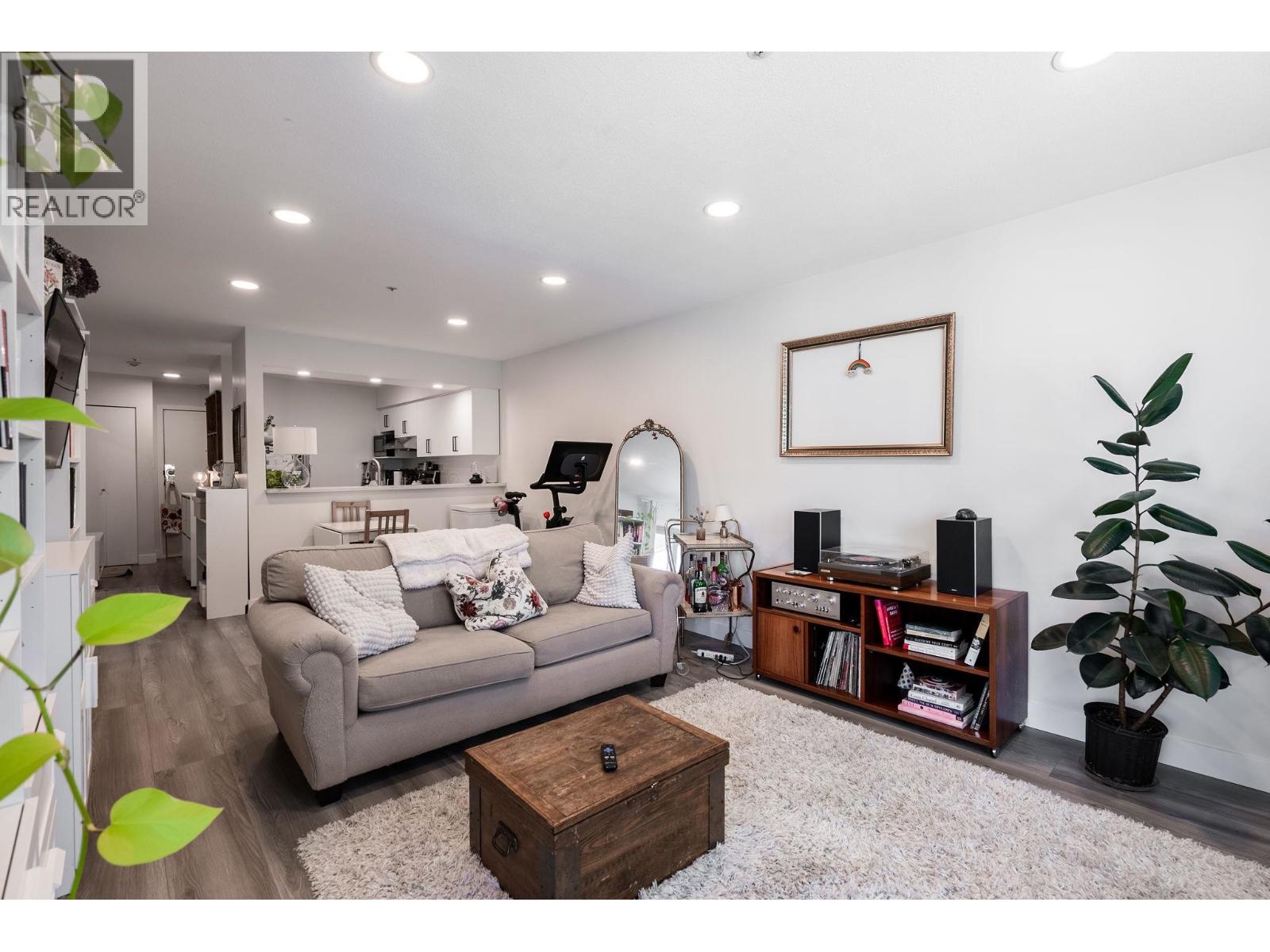 203 1615 Frances Street, Vancouver, British Columbia  V5L 1Z3 - Photo 5 - R3051527