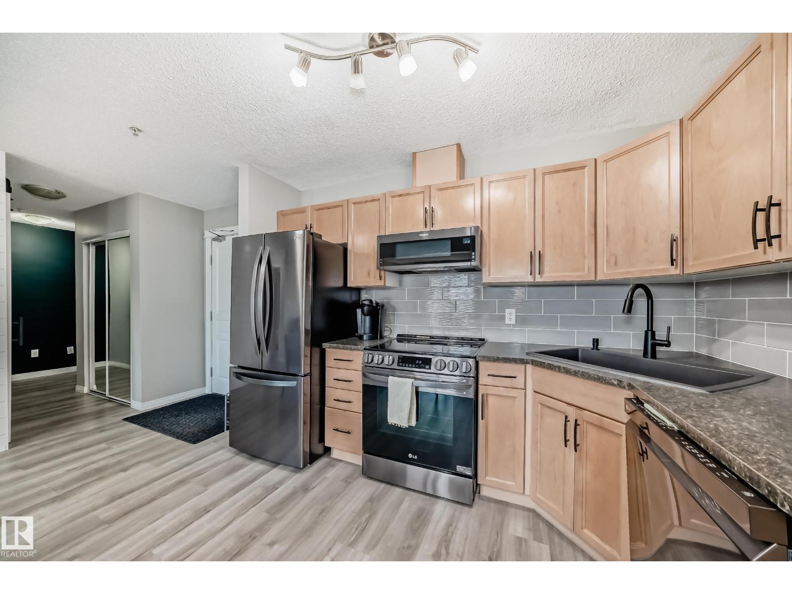 #118 309 Clareview Station Dr Nw, Edmonton, Alberta  T5Y 0C5 - Photo 3 - E4461509