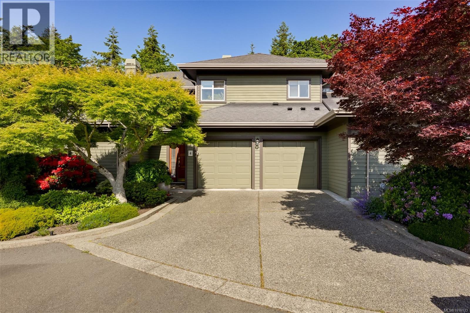 4 4522 Gordon Point Dr, Saanich, British Columbia  V8N 6L4 - Photo 57 - 1016133