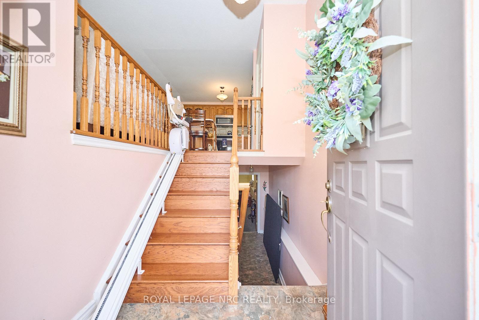 32 Wilton Avenue, Welland, Ontario  L3C 1Z9 - Photo 14 - X12263703