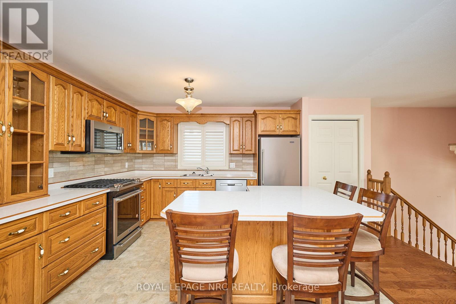 32 Wilton Avenue, Welland, Ontario  L3C 1Z9 - Photo 28 - X12263703