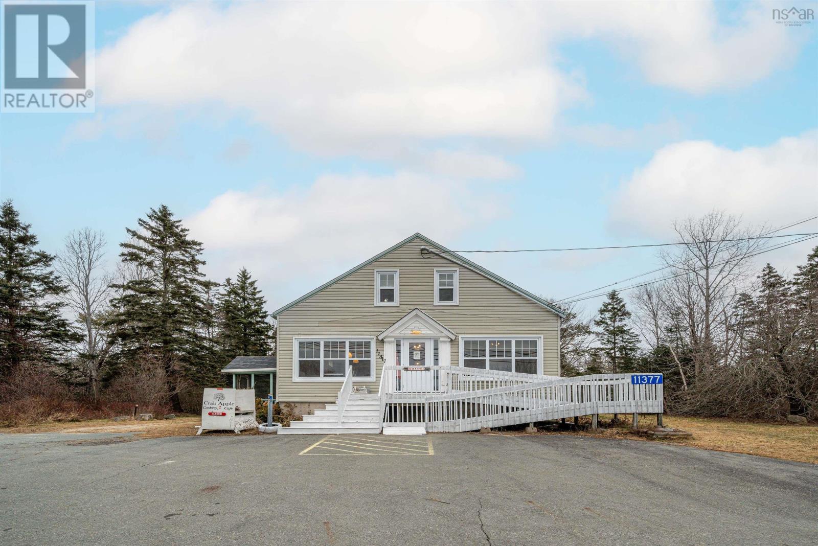 11377 Peggys Cove Road, Seabright, Nova Scotia  B3Z 2Z3 - Photo 3 - 202501026