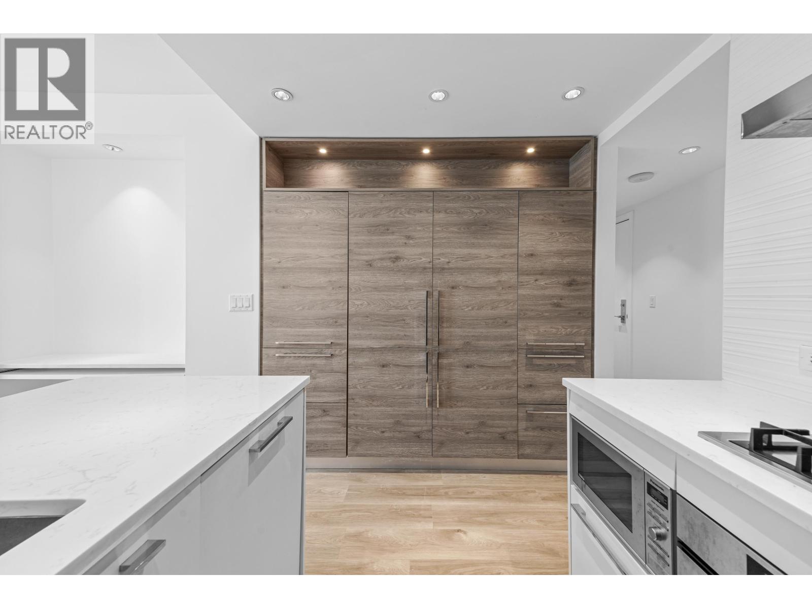 1801 7303 Noble Lane, Burnaby, British Columbia  V3N 0H2 - Photo 6 - R3057117