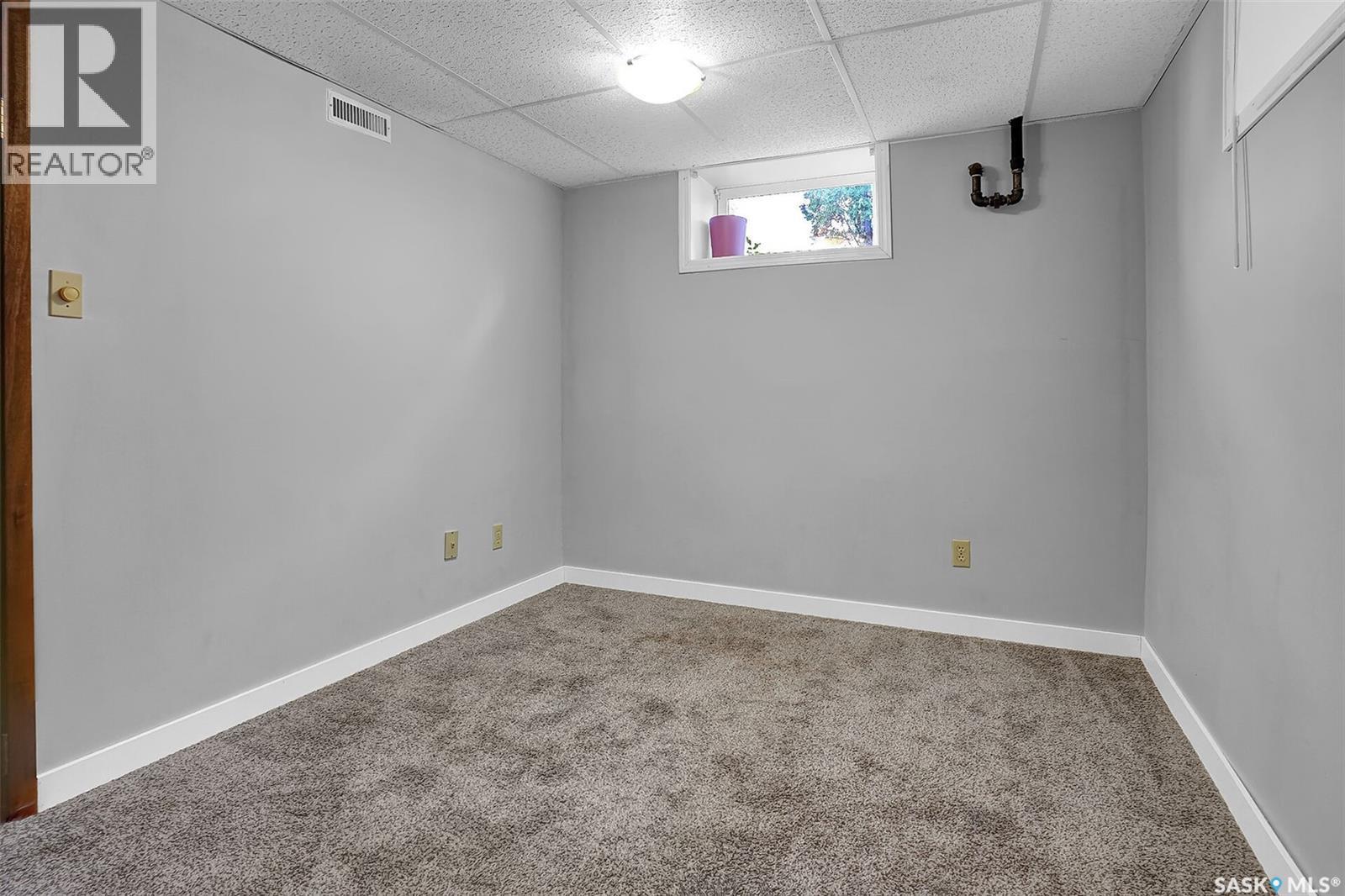 2865 Garnet Street, Regina, Saskatchewan  S4S 1X1 - Photo 23 - SK020516