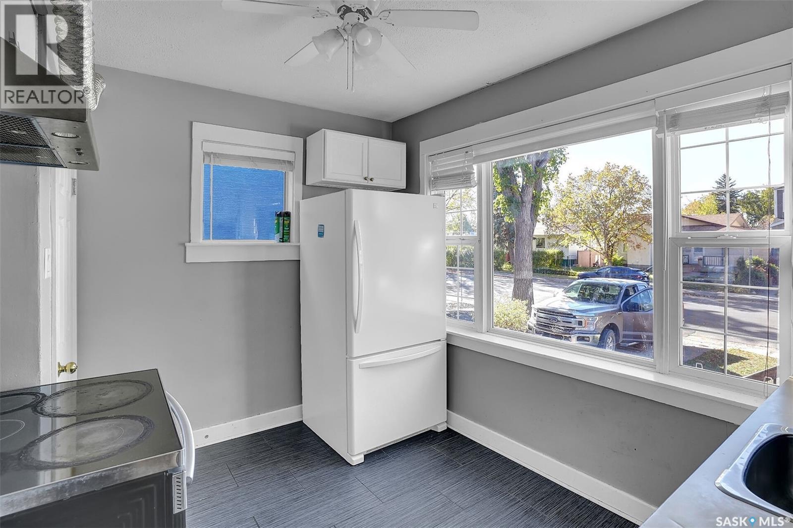 2865 Garnet Street, Regina, Saskatchewan  S4S 1X1 - Photo 9 - SK020516