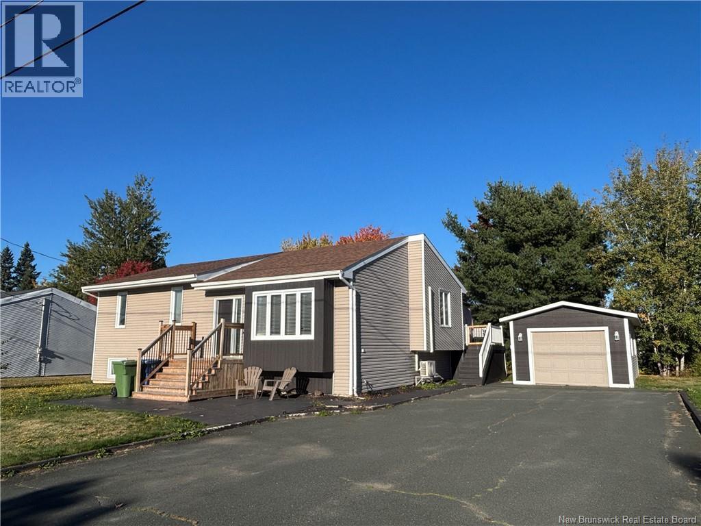 1027 Rue Hache, Beresford, New Brunswick  E8K 1H9 - Photo 1 - NB128277