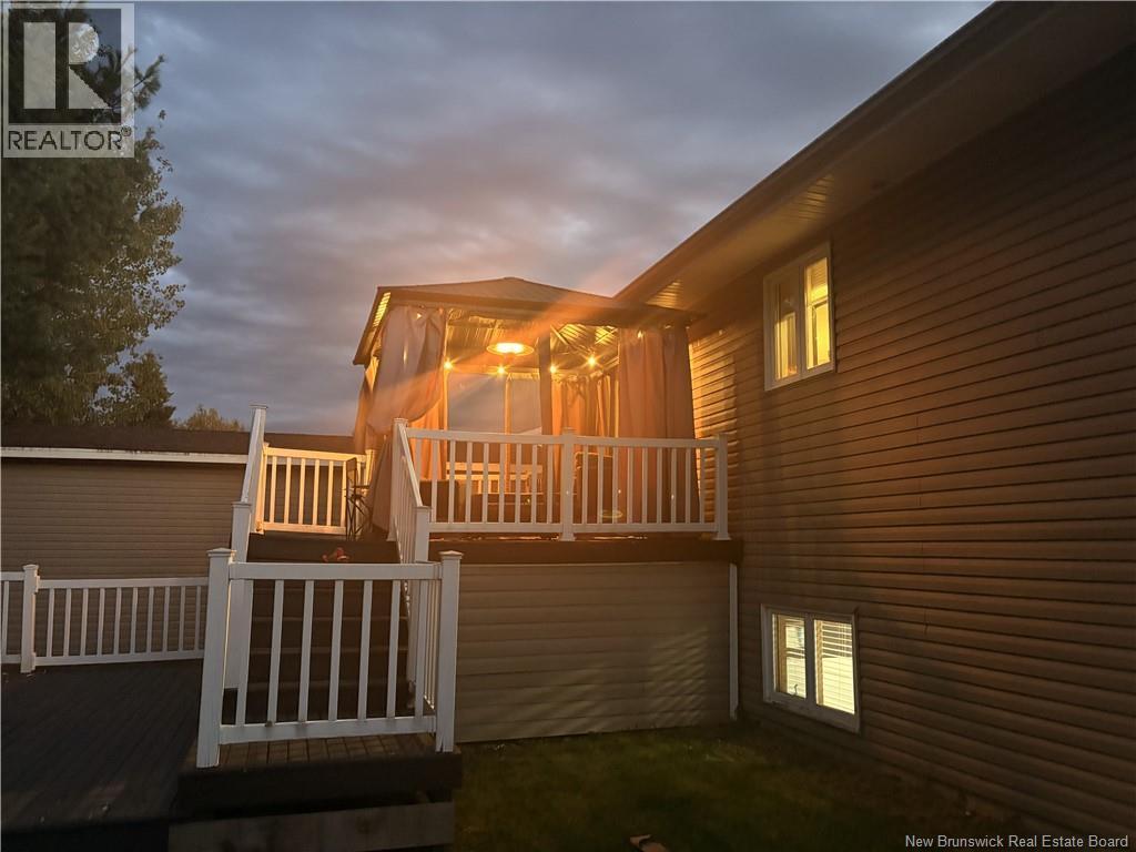 1027 Rue Hache, Beresford, New Brunswick  E8K 1H9 - Photo 17 - NB128277