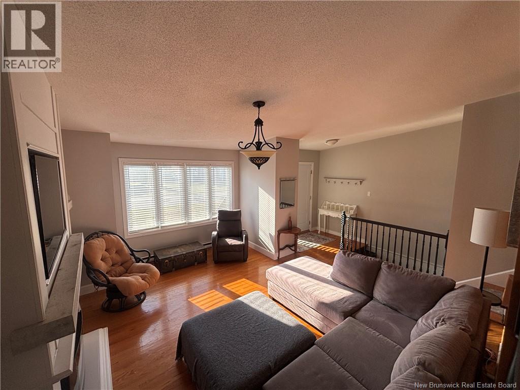 1027 Rue Hache, Beresford, New Brunswick  E8K 1H9 - Photo 19 - NB128277