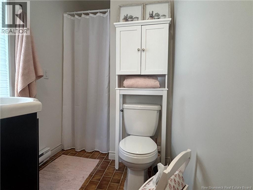 1027 Rue Hache, Beresford, New Brunswick  E8K 1H9 - Photo 36 - NB128277