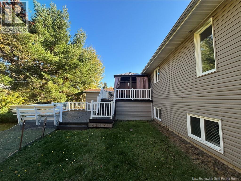 1027 Rue Hache, Beresford, New Brunswick  E8K 1H9 - Photo 4 - NB128277