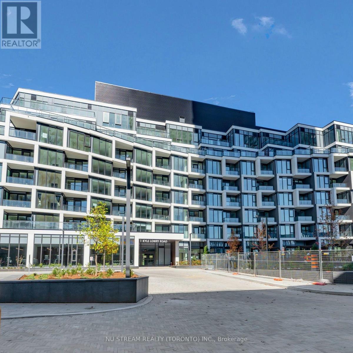 503 - 1 Kyle Lowry Road, Toronto, Ontario  M3C 0S6 - Photo 3 - C12454808