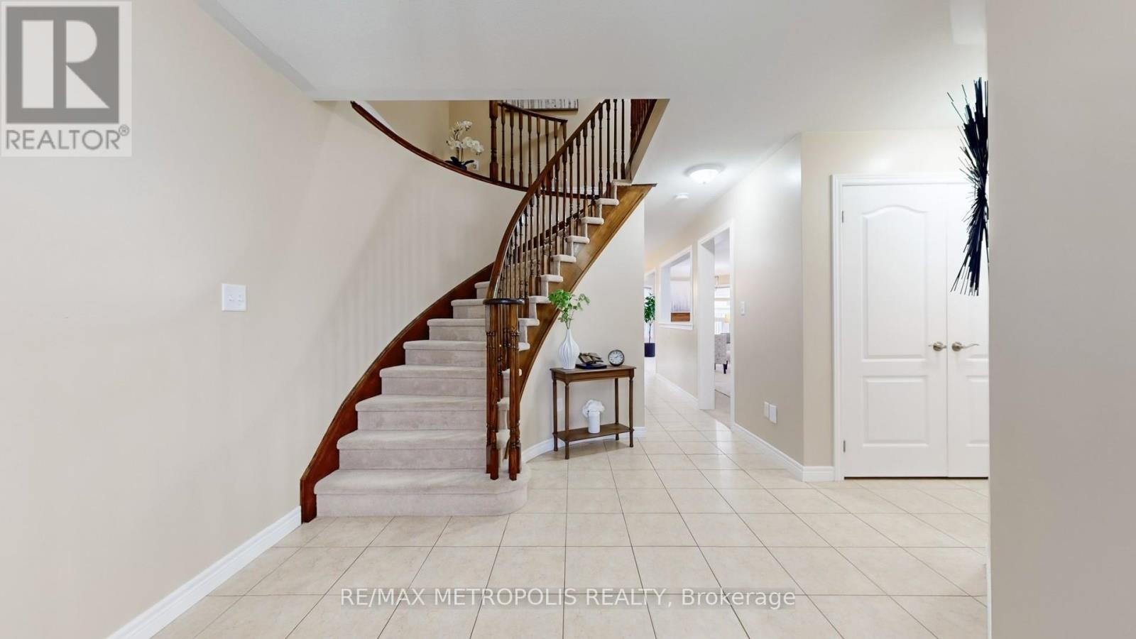 192 Avondale Drive, Clarington, Ontario  L1E 0G2 - Photo 11 - E12454844