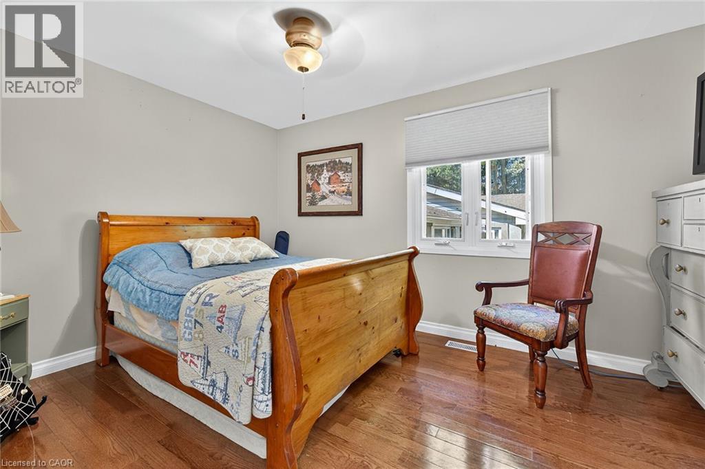 5590 Blind Line, Burlington, Ontario  L7P 0B2 - Photo 18 - 40775576