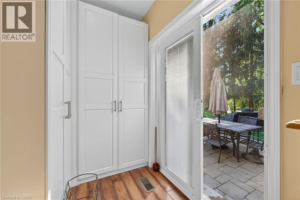 5590 Blind Line, Burlington, Ontario  L7P 0B2 - Photo 31 - 40775576