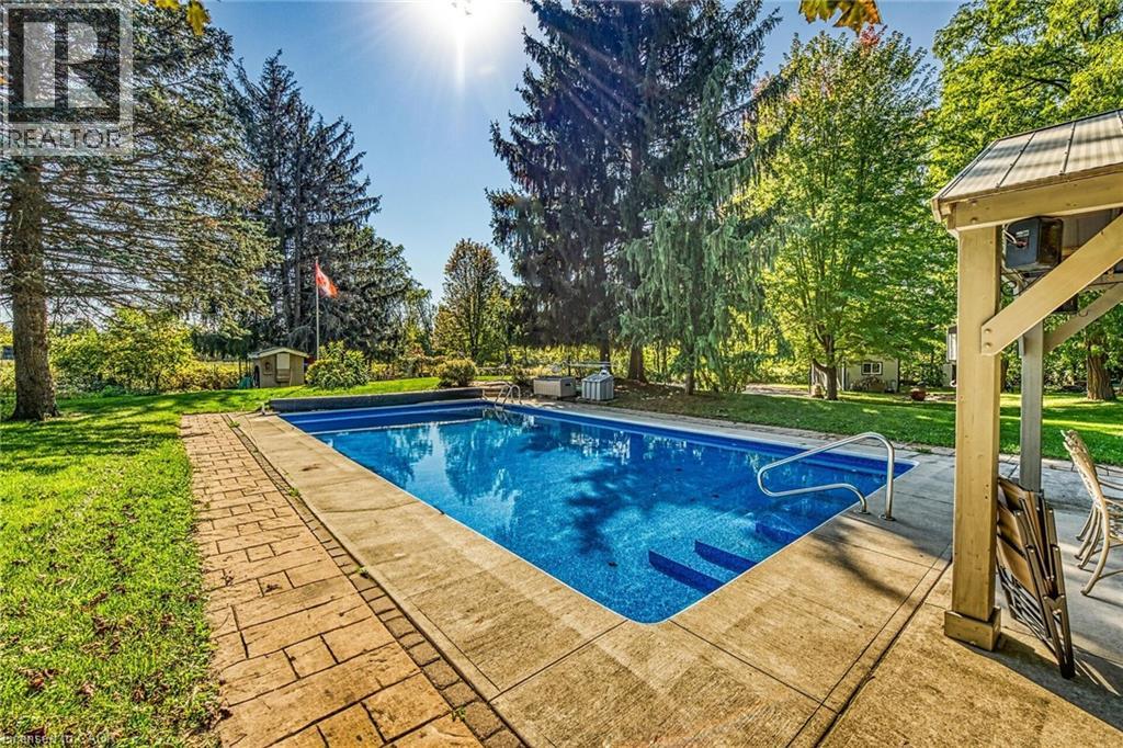 5590 Blind Line, Burlington, Ontario  L7P 0B2 - Photo 4 - 40775576